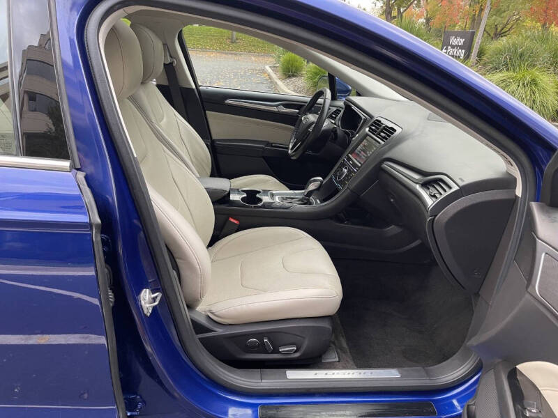 2015 Ford Fusion Energi Titanium