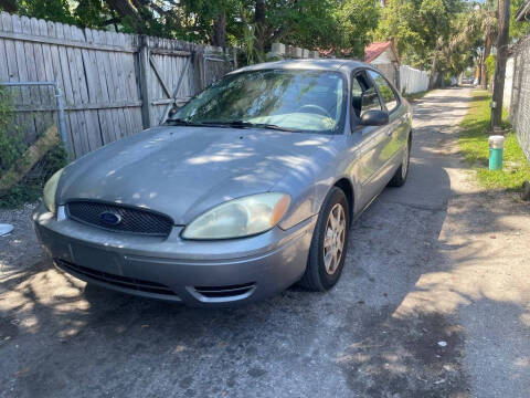 2007 Ford Taurus for sale at STEECO MOTORS in Tampa FL