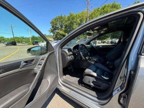 2010 Volkswagen GTI Base PZEV