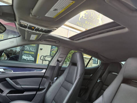 2011 Porsche Panamera