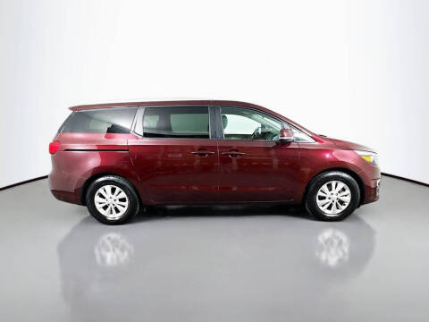 2017 Kia Sedona LX
