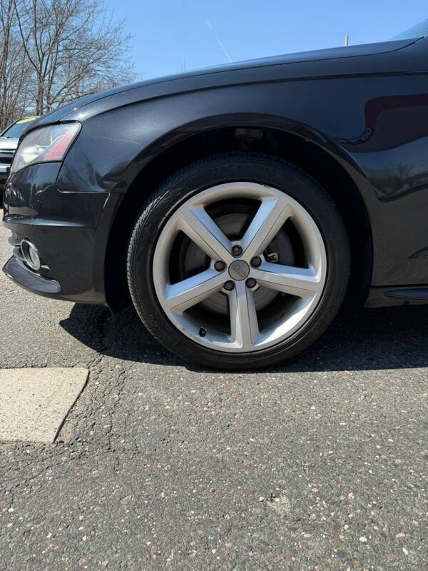 2012 Audi A4 2.0T quattro Premium Plus