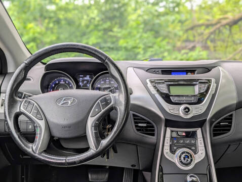 2012 Hyundai Elantra Limited