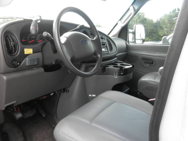 2008 Ford E-Series E-350 SD