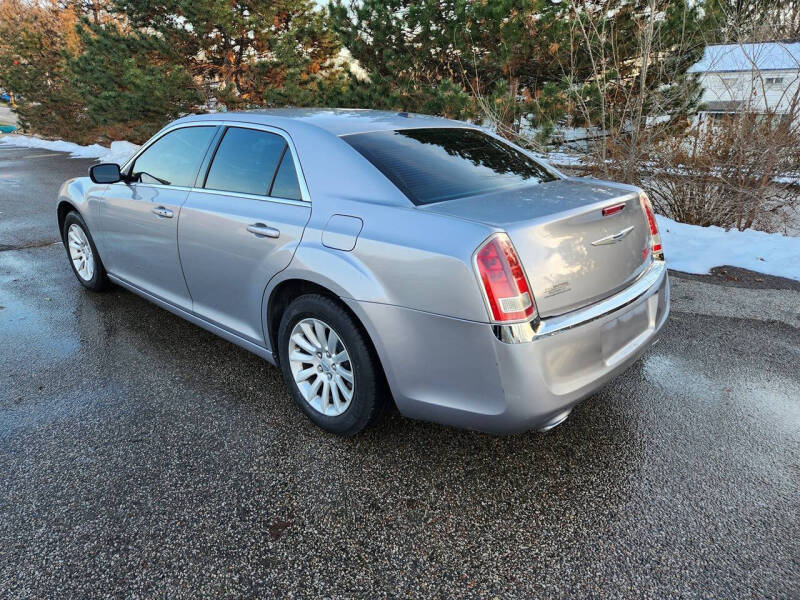 2013 Chrysler 300
