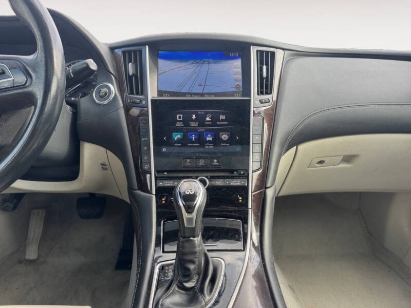 2018 Infiniti Q50 3.0T Luxe