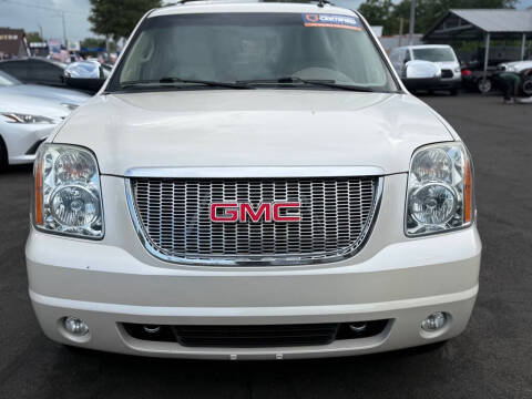 2013 GMC Yukon XL SLT