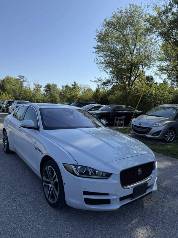 2017 Jaguar XE 35t Premium