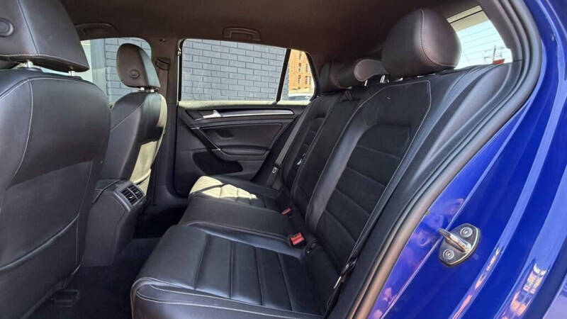 2016 Volkswagen Golf R