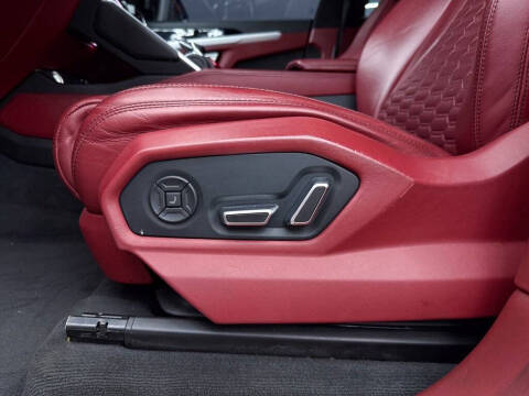 2019 Lamborghini Urus