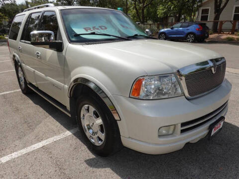 2005 Lincoln Navigator Luxury