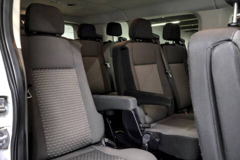 2023 Ford Transit 350 XLT