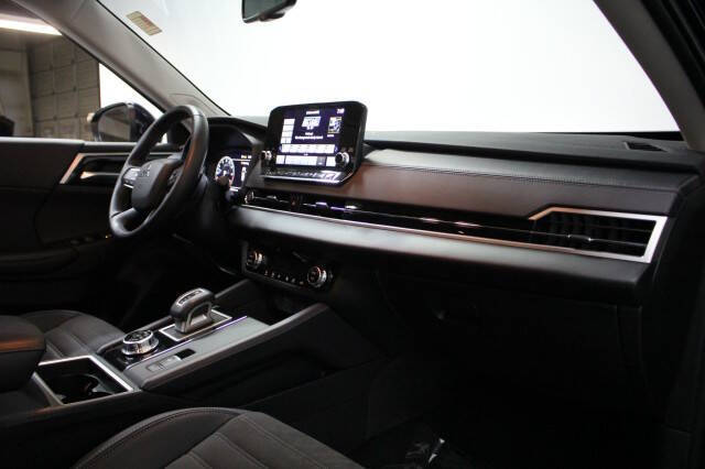 2024 Mitsubishi Outlander SE