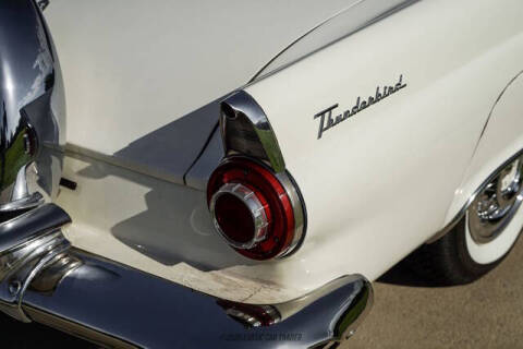 1956 Ford Thunderbird
