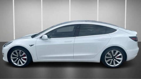 2019 Tesla Model 3 Performance