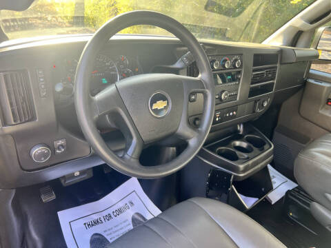 2019 Chevrolet Express 2500