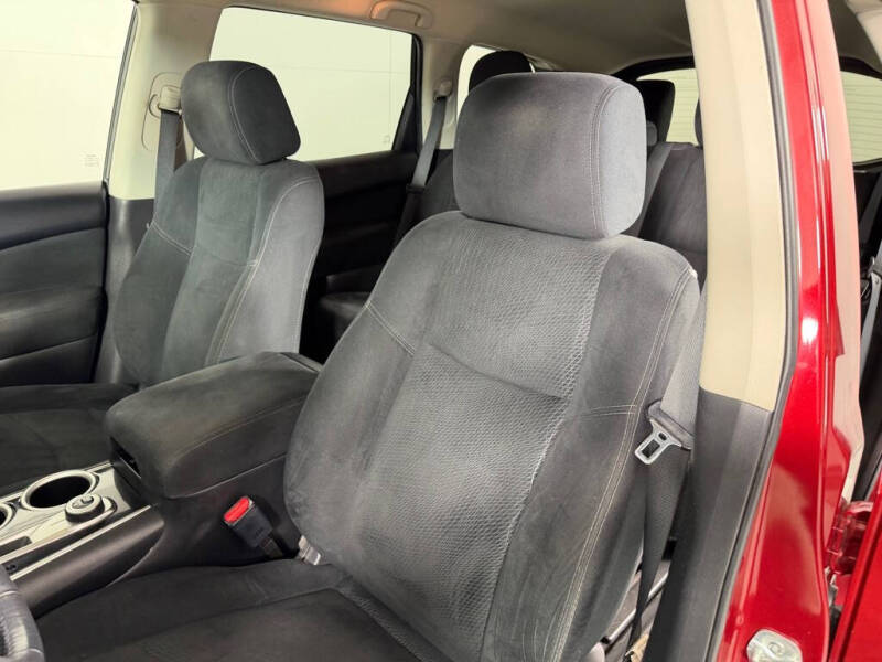2015 Nissan Pathfinder
