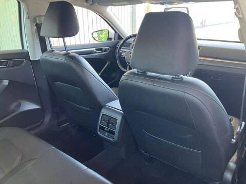 2016 Volkswagen Passat