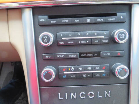 2011 Lincoln MKS