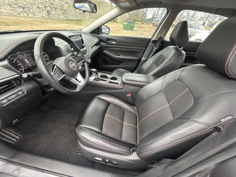 2020 Nissan Altima 2.5 SR