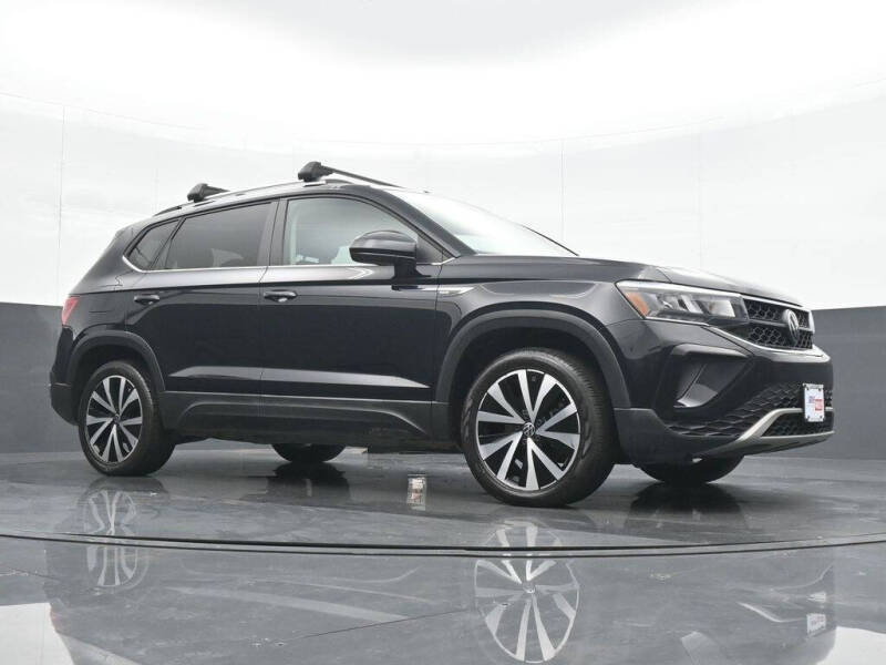 2022 Volkswagen Taos SE 4Motion