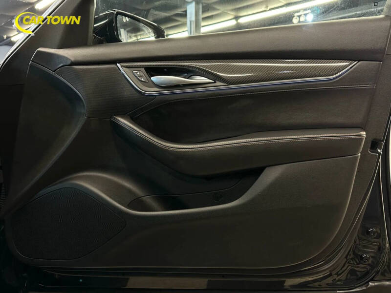 2024 Cadillac CT5 Sport