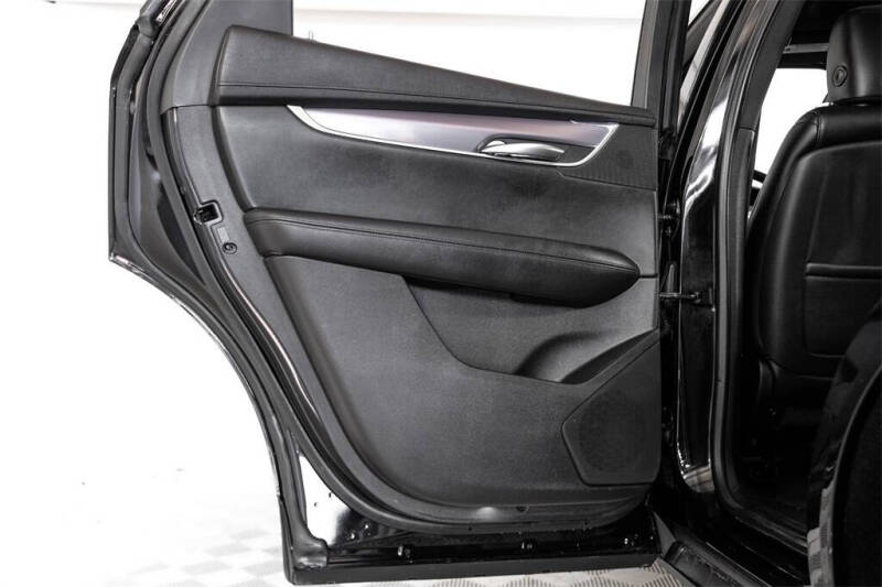 2017 Cadillac XT5 Premium Luxury