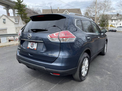 2016 Nissan Rogue SV