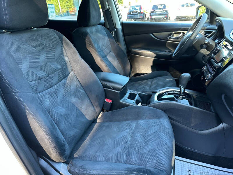 2014 Nissan Rogue SV