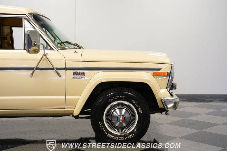 1985 Jeep J-10