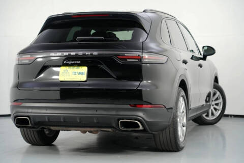 2022 Porsche Cayenne Platinum Edition