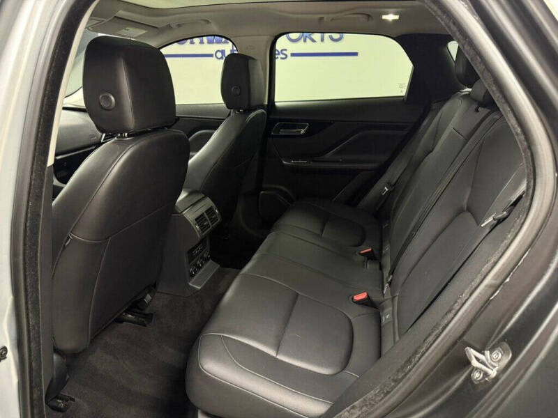 2017 Jaguar F-PACE 35t Premium