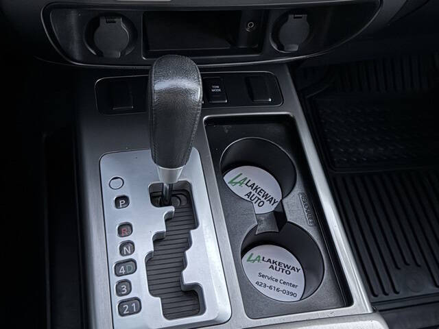 2011 Nissan Armada SV