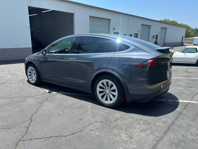2020 Tesla Model X Long Range Plus