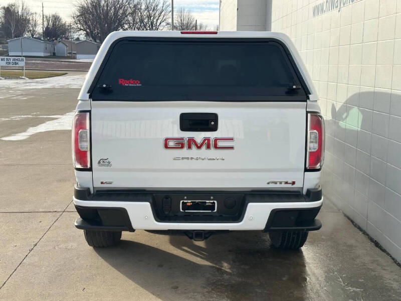 2022 GMC Canyon