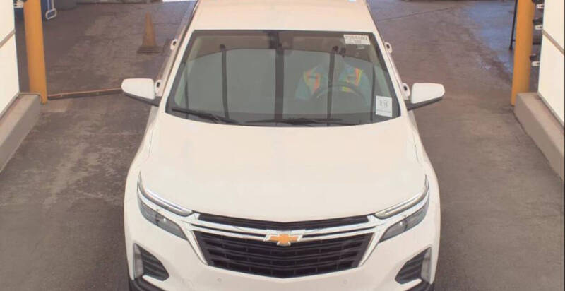 2023 Chevrolet Equinox LT's photo