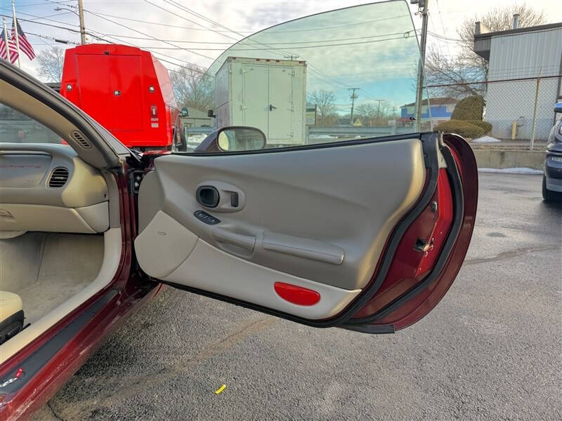 2003 Chevrolet Corvette