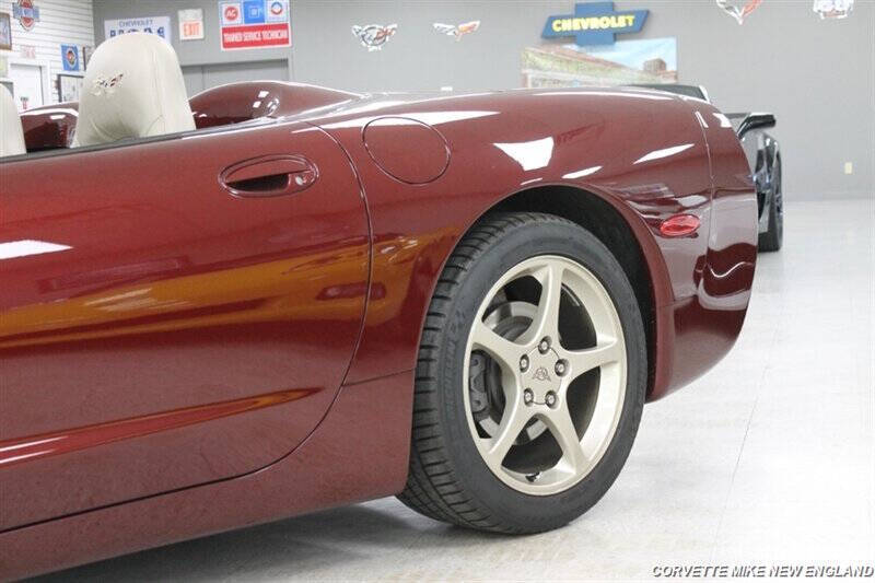 2003 Chevrolet Corvette 14