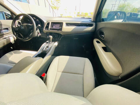 2022 Honda HR-V LX