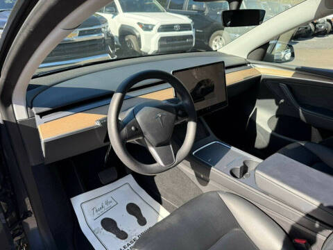 2023 Tesla Model Y Long Range