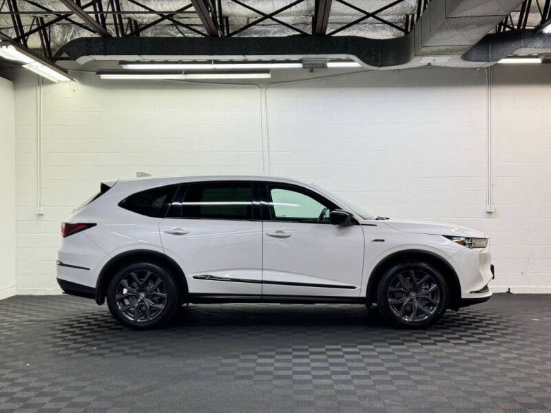 2023 Acura MDX SH-AWD w/A-SPEC