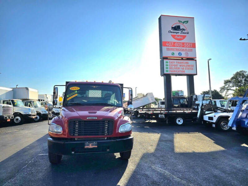 2017 Freightliner M2 106