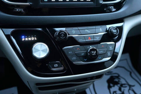 2018 Chrysler Pacifica Touring L