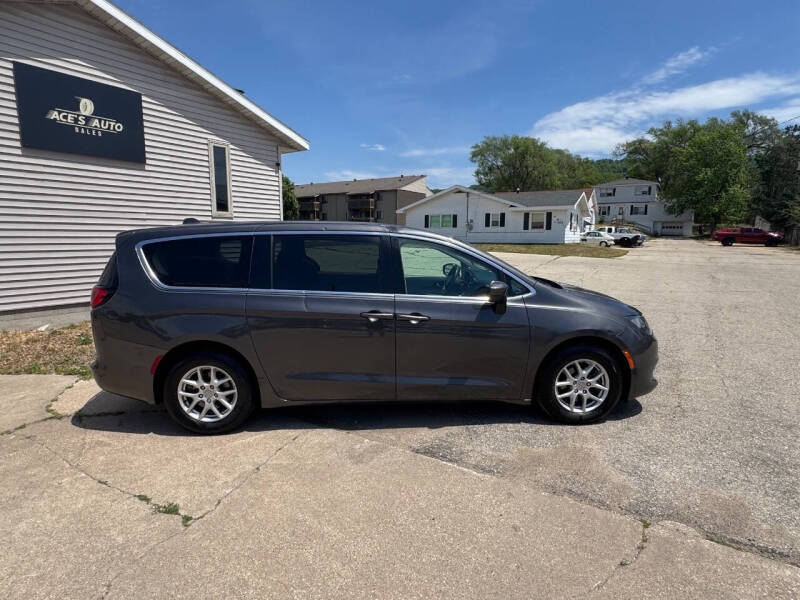 2017 Chrysler Pacifica Touring