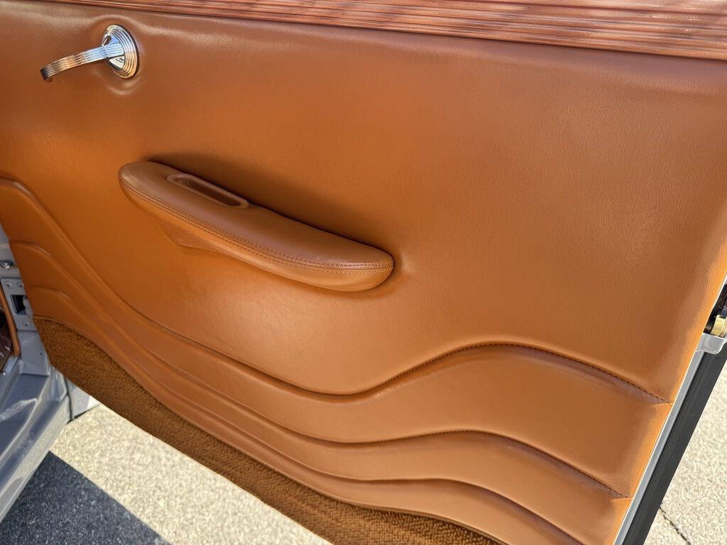 1940 Chrysler Windsor 18