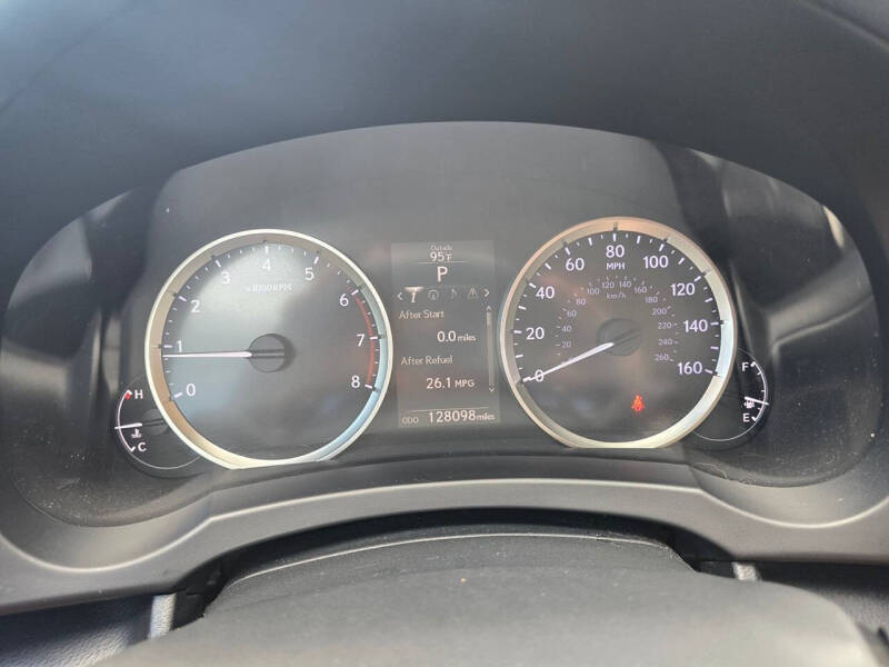 2016 Lexus IS 200t