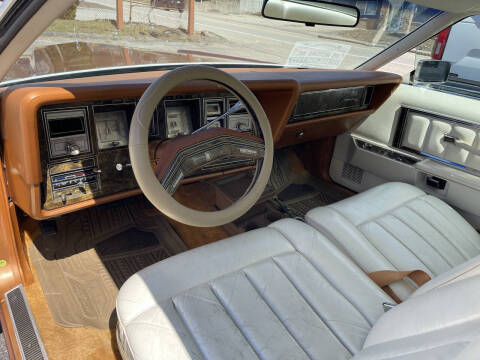 1977 Lincoln Mark V