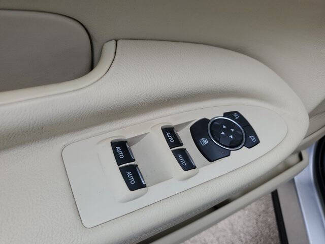 2018 Lincoln MKT Reserve