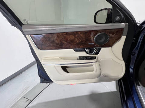 2015 Jaguar XJL Portfolio
