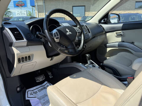 2013 Mitsubishi Outlander GT